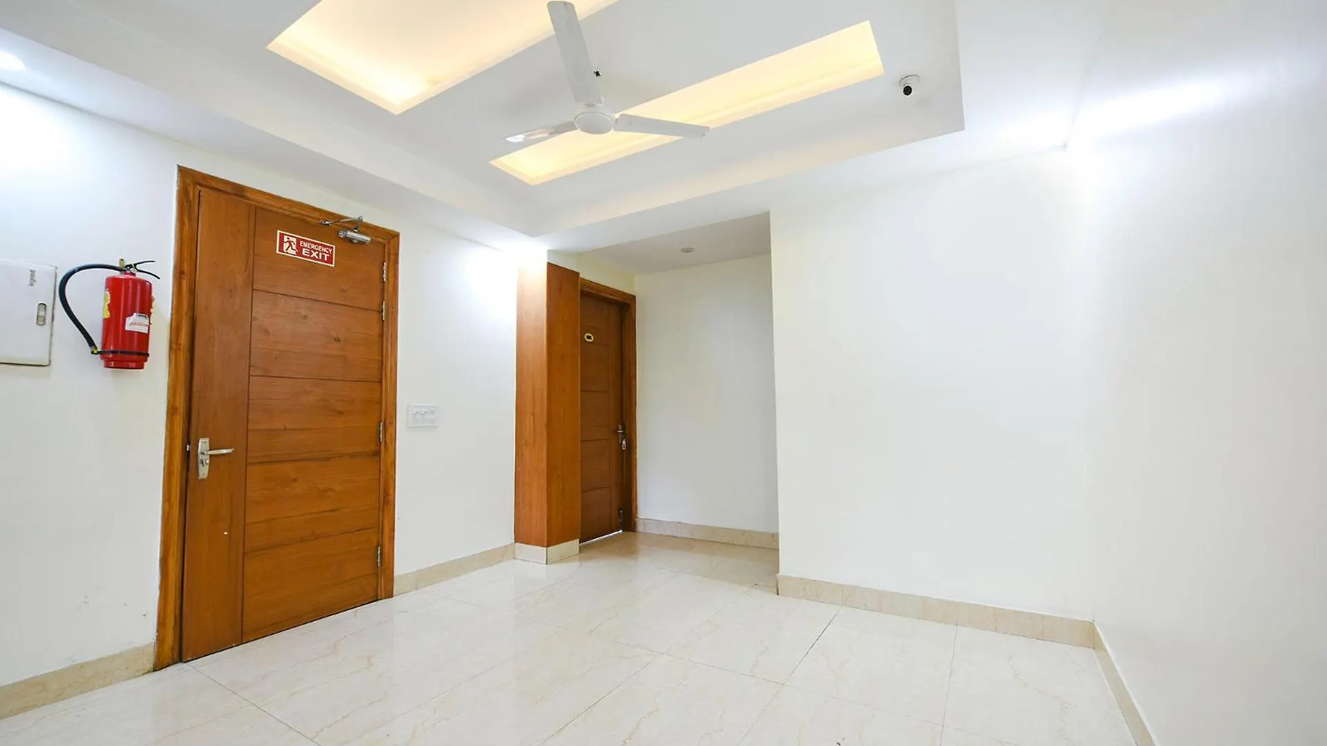 Fabhotel Muktinath Gurgaon Hotel